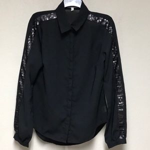 🖤Black Button Down Blouse with Sequin Sleeves🖤